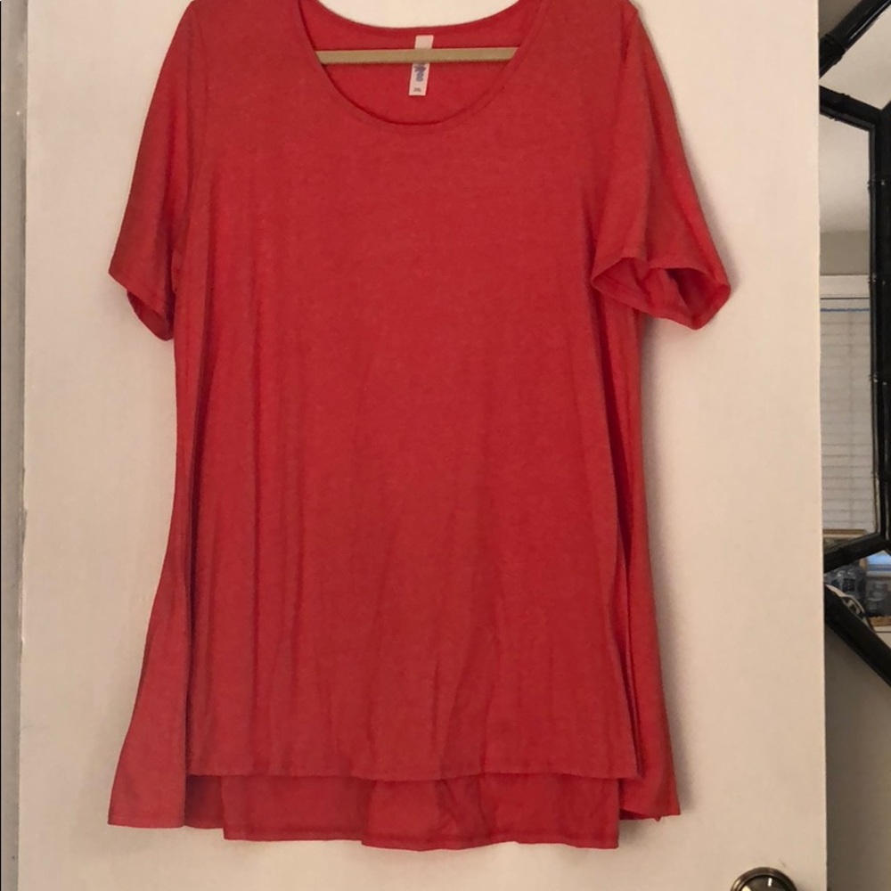 Lularoe top